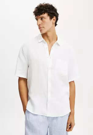 cotton-on-3546-3489834-1 Free Size Trendy Men s Short Sleeve Casual Shirt Slim Fit Fashion