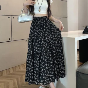 Women Free Size A line Floral Skirt Crotch Covered High end Skirt Summer Thin High Waist Long Skirt fine11