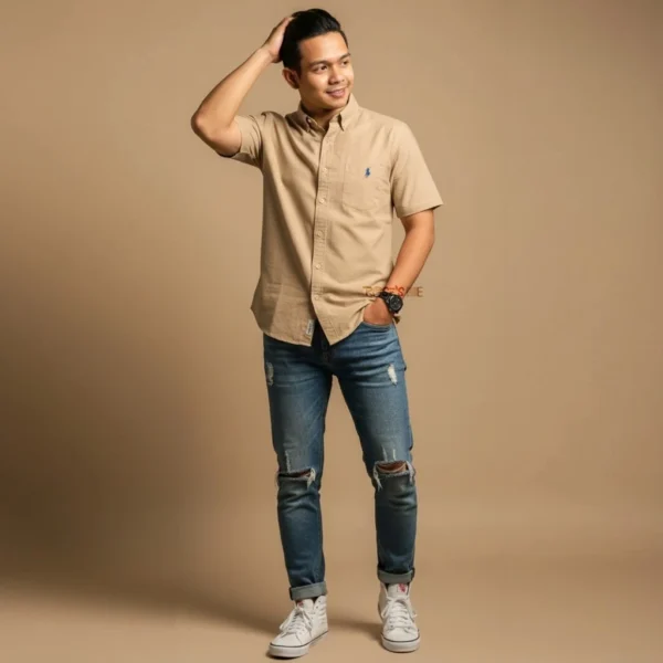 sg-11134201-825zx-mky0t3dw76df54.webp Free Size Men s Short Sleeve Logo Design Cotton Casual Shirt Kemeja Lelaki With Pocket Lengan Pendek Cotton Fabric